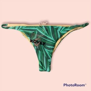 Bikini Bottoms Medium Coverage